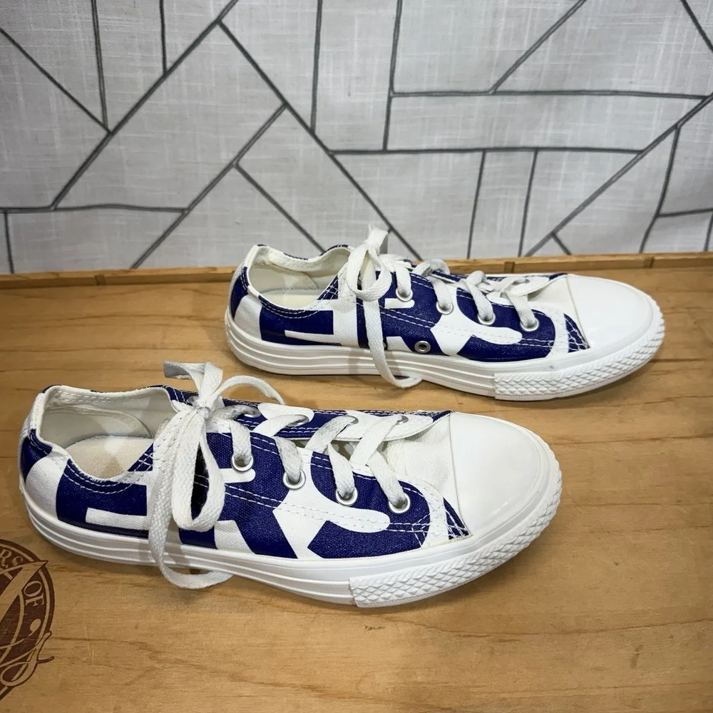 CONVERSE ALL STAR Screen Print Low Top Shoes Spell Out Youth‎ Size 3